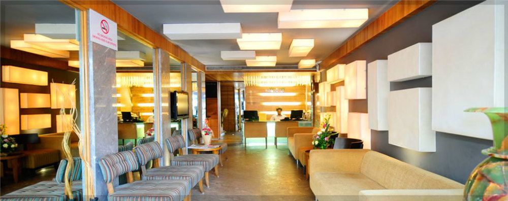 Salida Del Sol Hotel Pangim Exterior foto